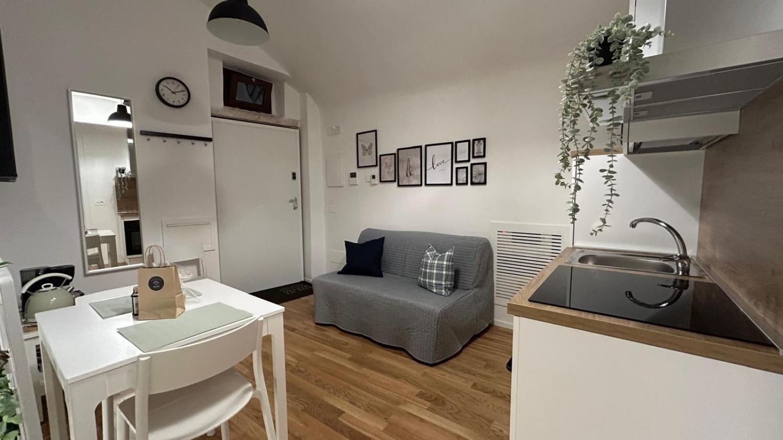 Casa Dei Martiri Bed & Breakfast อัลตามูรา ภายนอก รูปภาพ