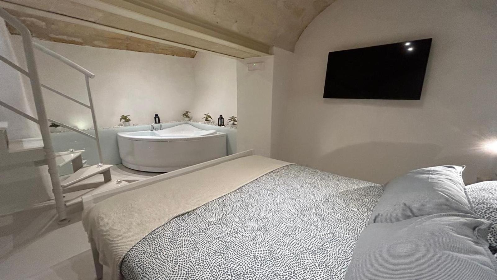Casa Dei Martiri Bed & Breakfast อัลตามูรา ภายนอก รูปภาพ