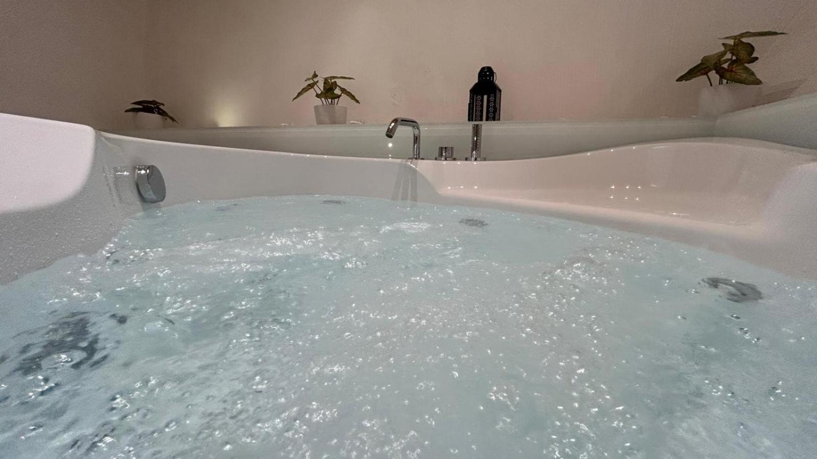 Casa Dei Martiri Bed & Breakfast อัลตามูรา ภายนอก รูปภาพ